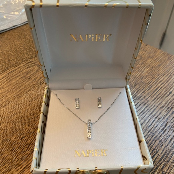 Earrings and Necklace Set - Picture 2 of 2